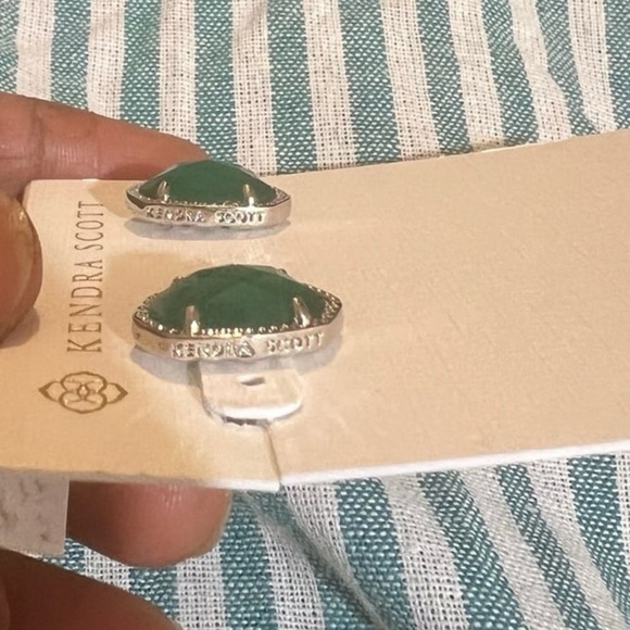 Ellie Silver Stud Earrings in Emerald Cats Eye - Picture 4 of 10